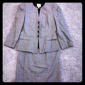 Armani Collezioni 2 piece Suit